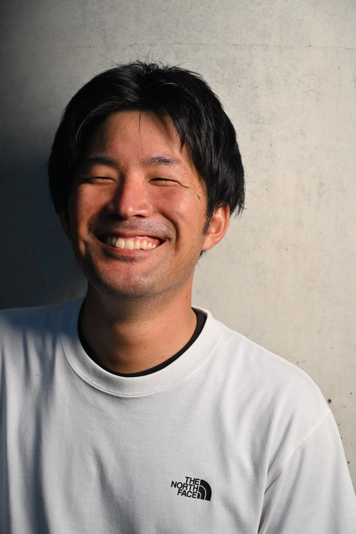 活動内容と人柄を伝える鹿児島の人物ポートレート
